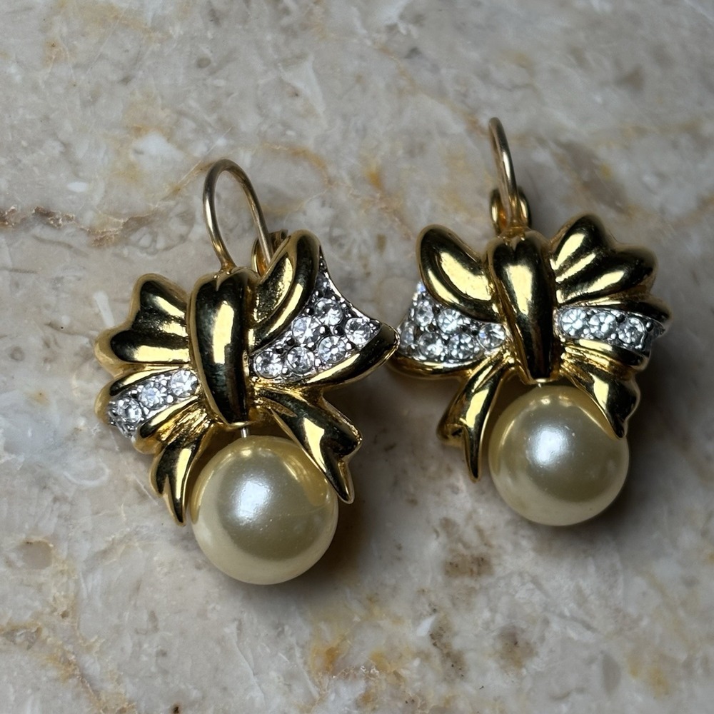 Vintage Kenneth Jay Lane Bow and Pearl Rhinestone Earrings Dangle Retro Holiday